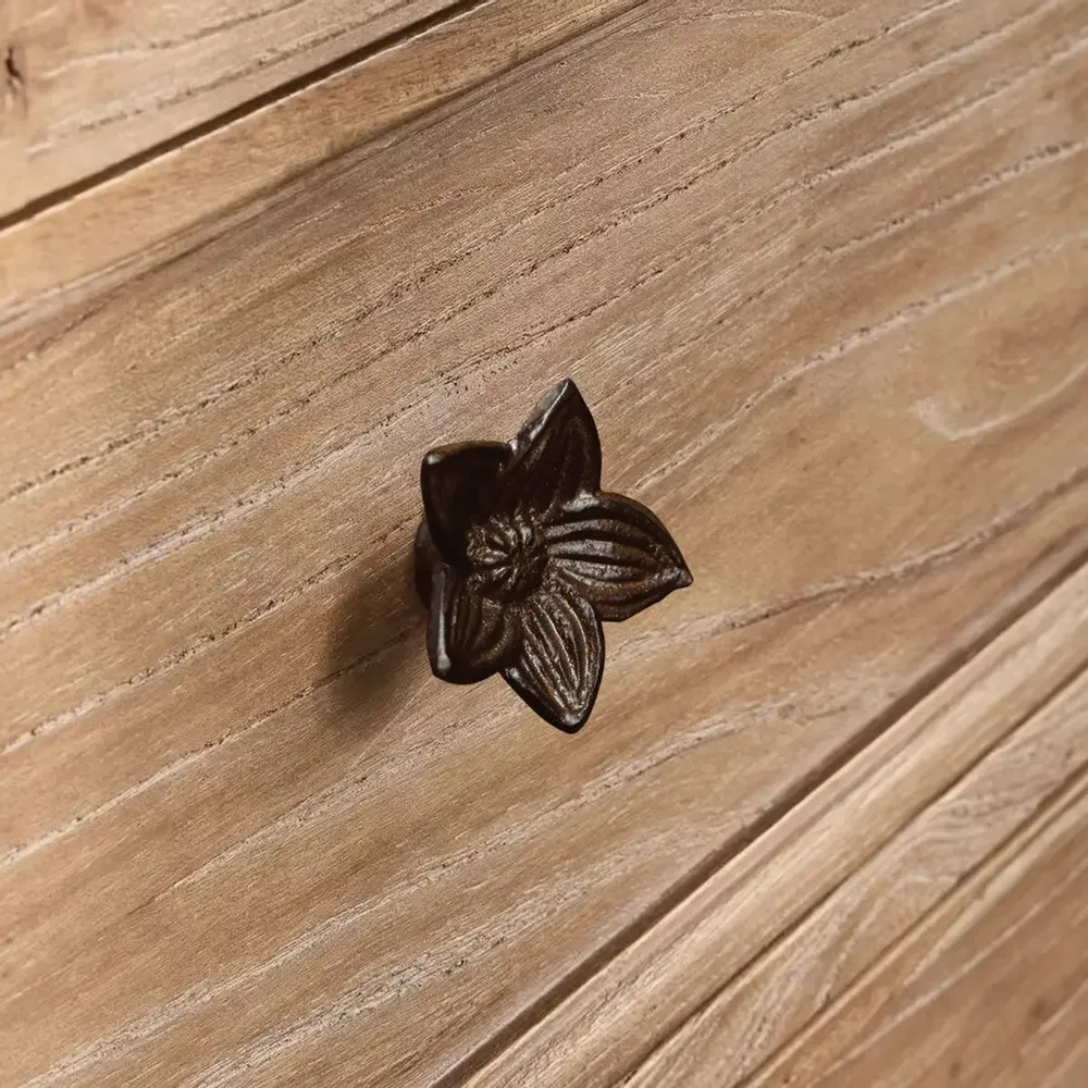 Decorative Ironwork - AMARYLLIS Cabinet pull - OBJET INSOLITE