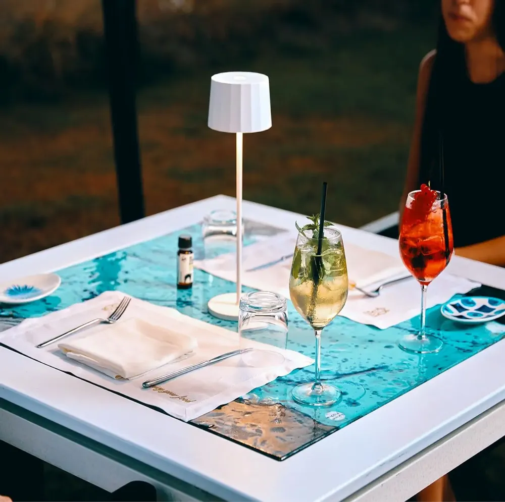 Tables pour hôtels - Table de style marin pour bars, restaurants et hôtels - GRANDI MAIOLICHE FICOLA