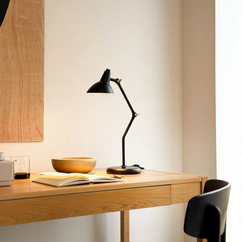 Table lamps - Vela Table Lamp – Black - DYBERG LARSEN