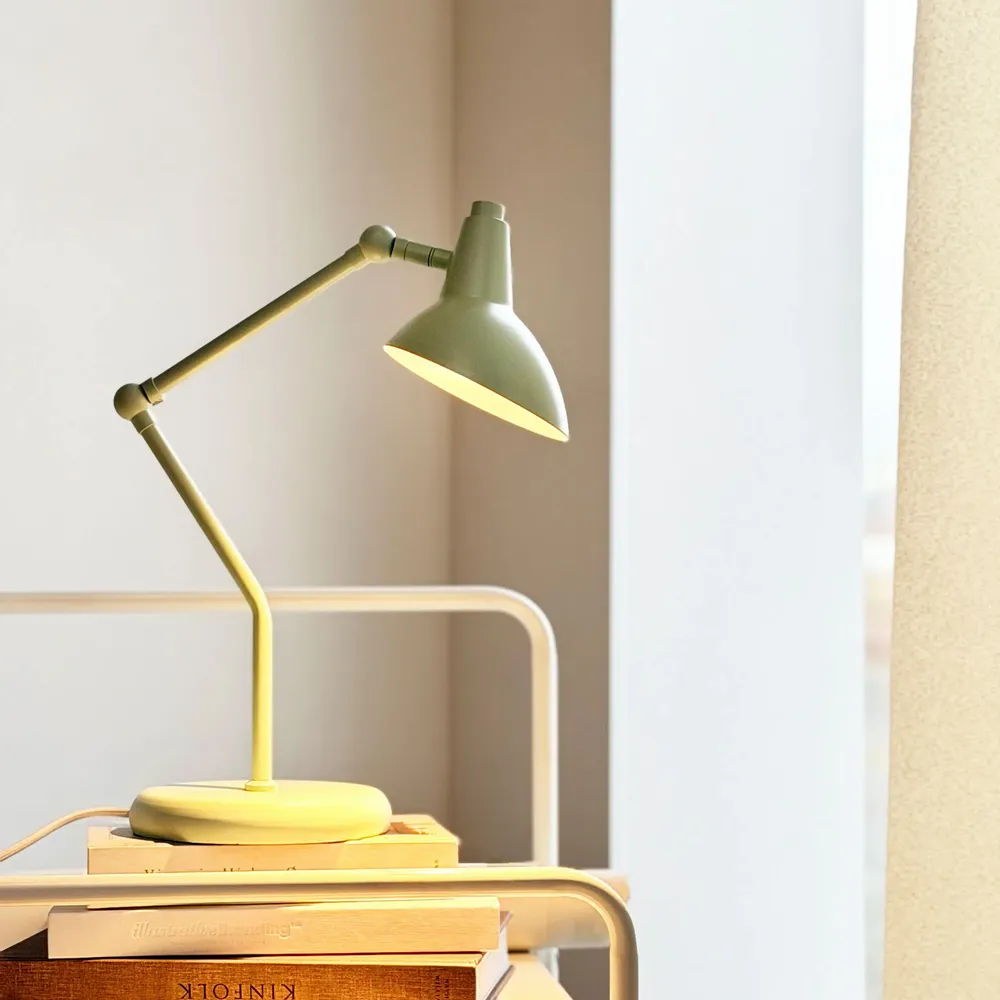 Table lamps - Vela Table Lamp – Mint - DYBERG LARSEN