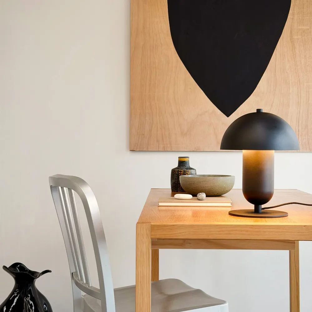 Table lamps - Movie table lamp V230 black - DYBERG LARSEN