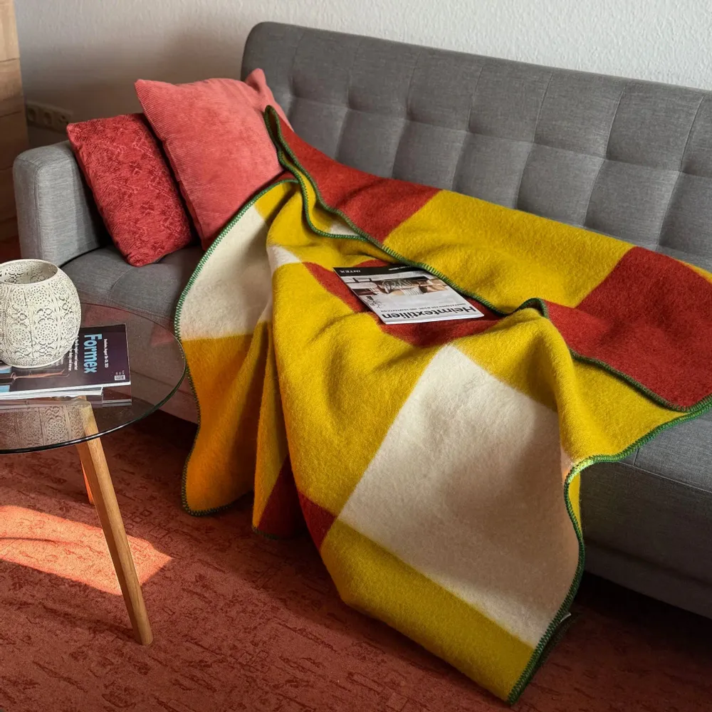 Plaids - Plaid couverture en laine, Carré Tricolore Piment Moutarde Épicé - WOOL ONLY BY JOWOLLINA