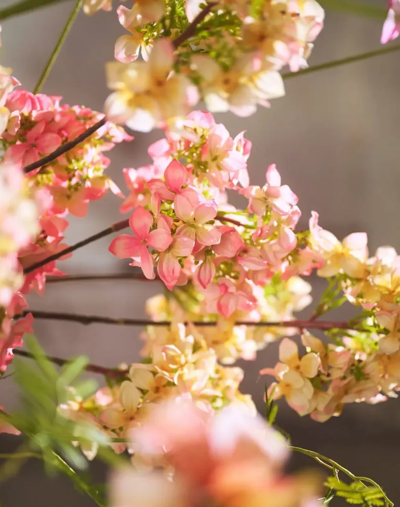 Floral decoration - Soft Pastels Artificial Flowers - SILK-KA BV