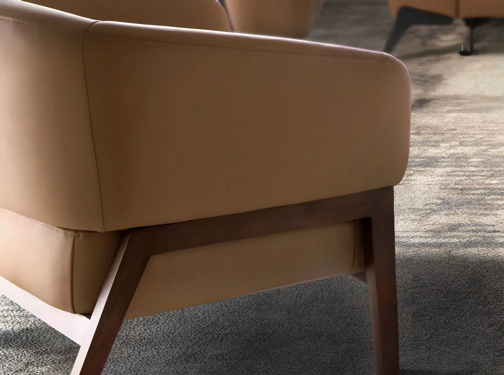 Armchairs - Brown leather armchair - ANGEL CERDÁ