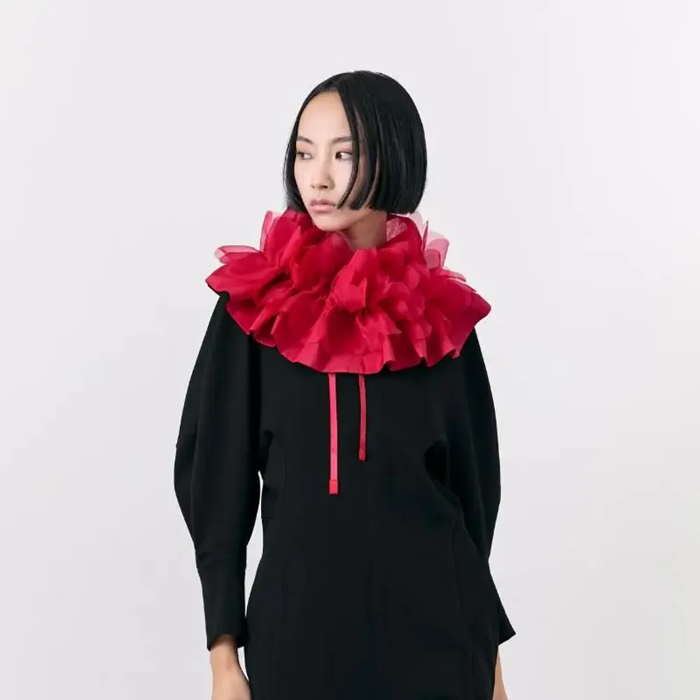 Foulards et écharpes - DESSIN - POP UP DRESS