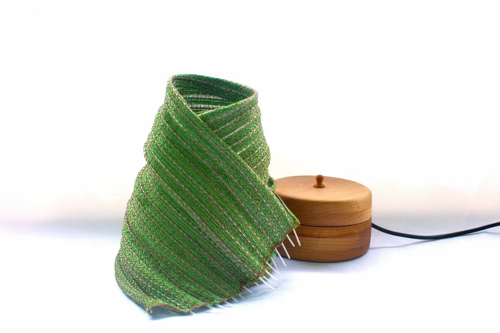 Table lamps - Vagalume, small handwoven textil lamp with fiber optic - RIR & CO TEXTILE DESIGN