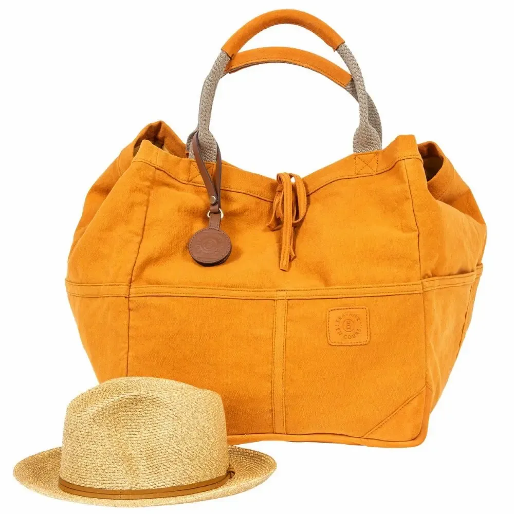 Travel accessories - LEATHER HAT HANGER - TRAVAUX EN COURS...