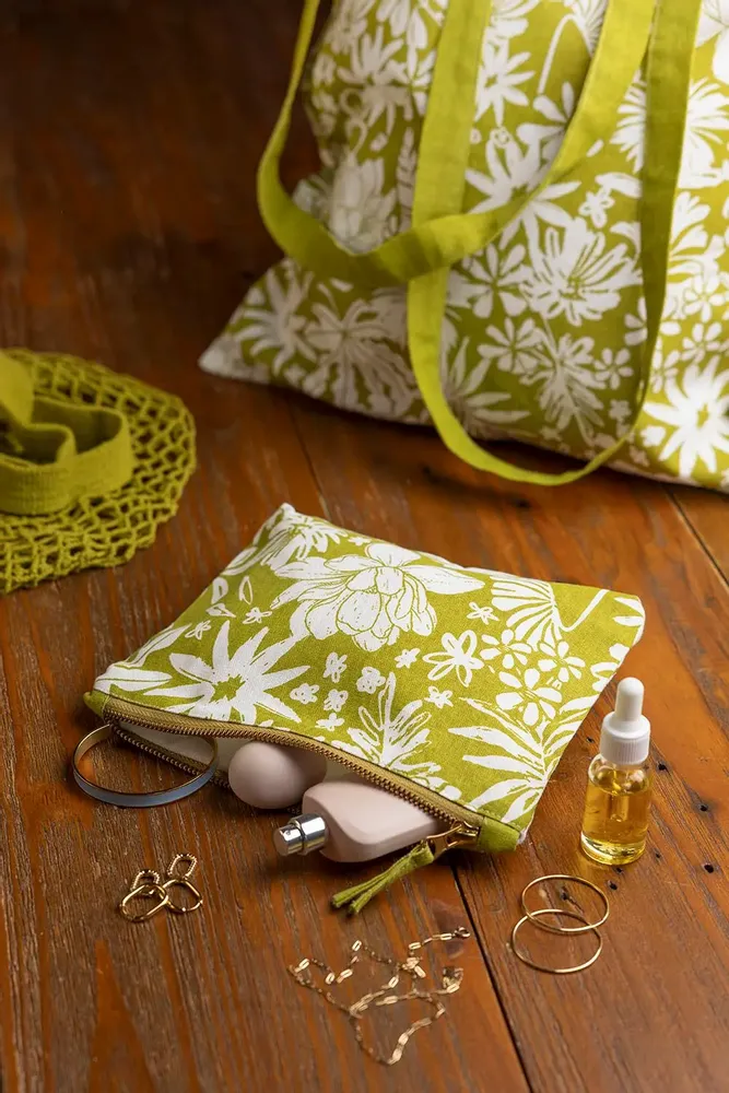 Bags and totes - Cloth bag and cosmetic bag BLOSSOM CHARM, GREEN TULIP & LEAFY FOREST - TRANQUILLO
