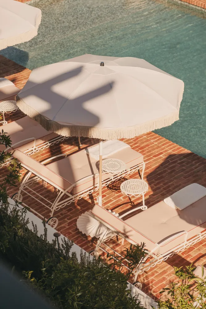 Sunshades - Fringed Parasol • Pablo - COURANT SAUVAGE