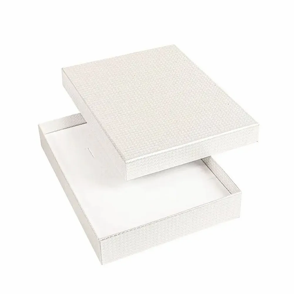 Gifts - Cardboard necklace box with embossed, fluted appearance, pearly white - LAVAL 1878