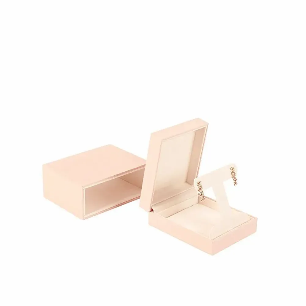 Cadeaux - Écrin B.O./pendentif synthétique aspect gommé rose pâle, étui assorti - LAVAL 1878