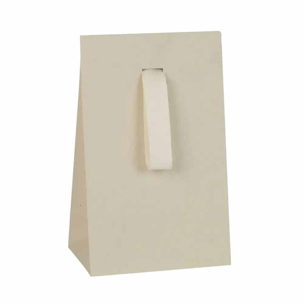 Gifts - Light natural kraft paper pouches with ecru cotton ribbon - LAVAL 1878