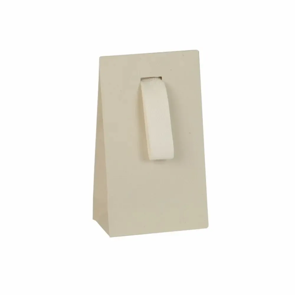 Gifts - Light natural kraft paper pouches with ecru cotton ribbon - LAVAL 1878