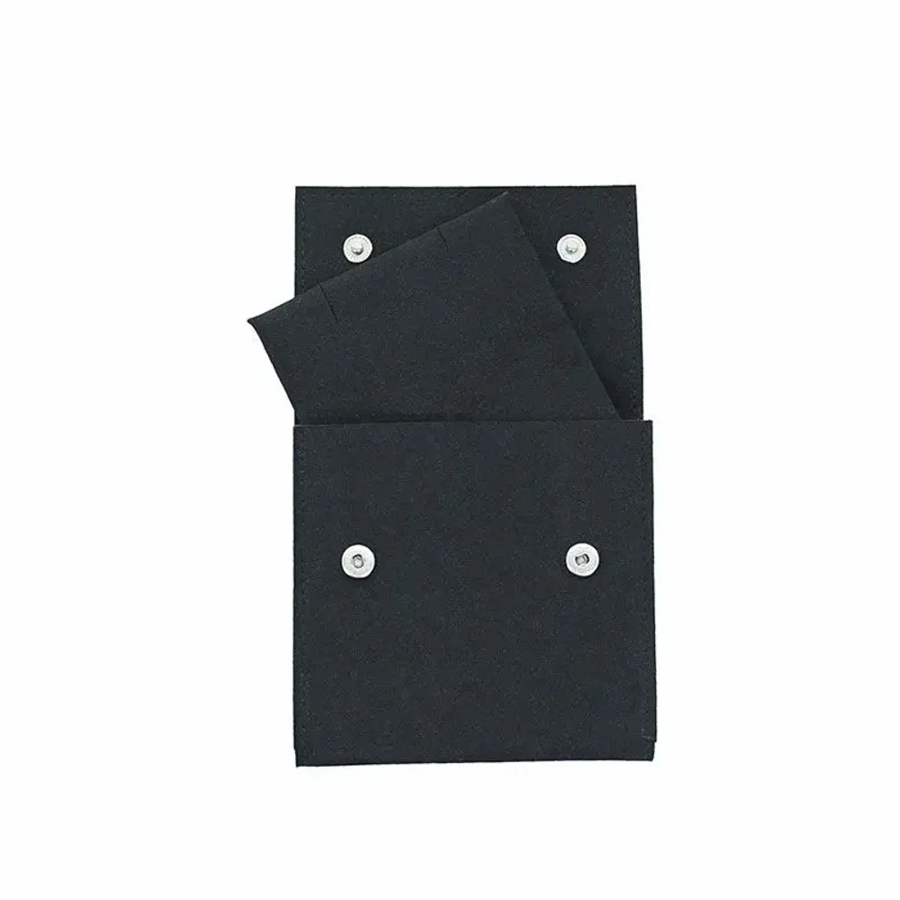 Cadeaux - Pochettes microfibre noires carte bijoux/fermeture boutons-pression - LAVAL 1878