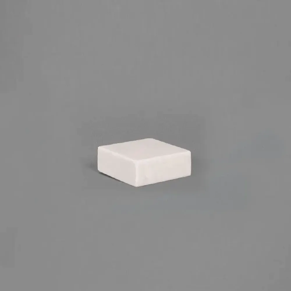 Cadeaux - Volume de présentation en marbre blanc - 8 x 8 x H 3 cm - LAVAL 1878