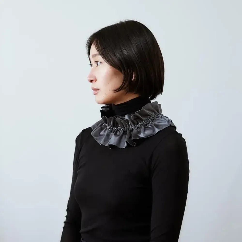 Scarves - FEATHER - POP UP DRESS