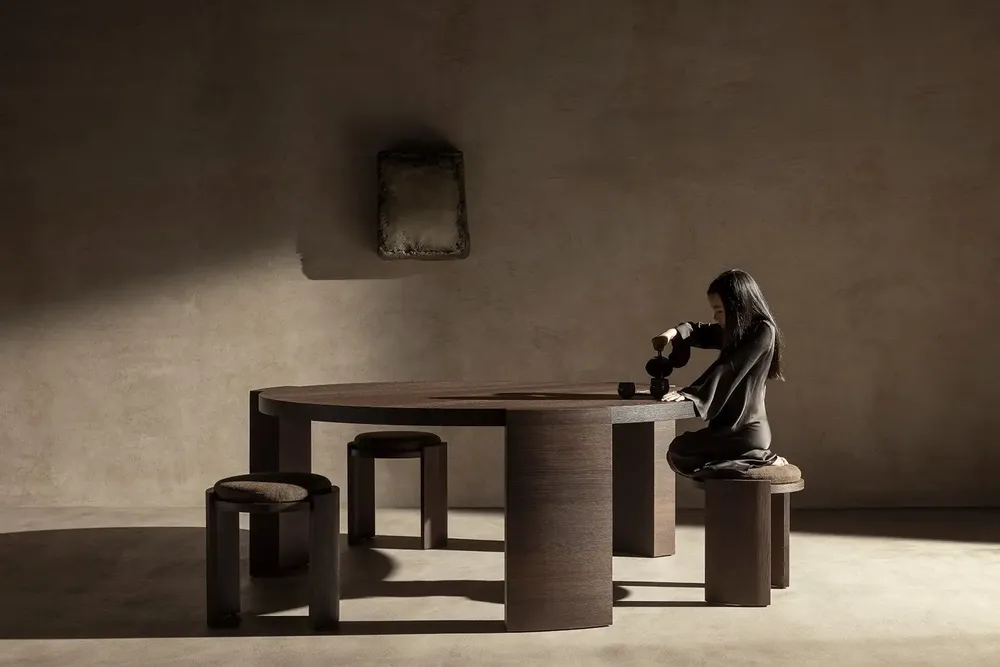 Tables Salle à Manger - HIKU DINNER round - KĀNA OBJECTS