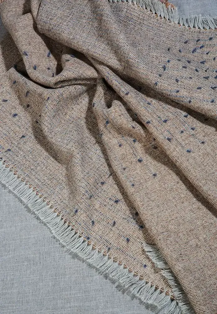 Throw blankets - Bente Throw - MRS LOVEGOOD