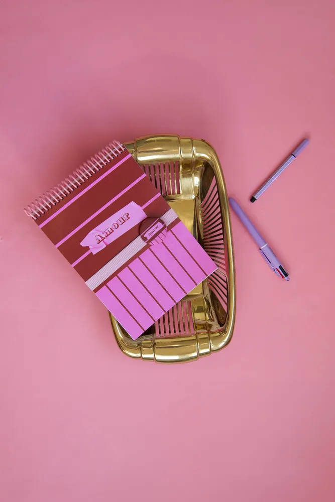 Papeterie - Carnet A5 « Amour » au design pop, fabriqué en France - MAUVAISES GRAINES