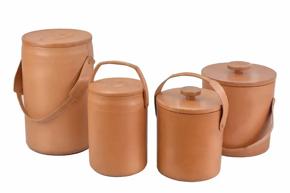 Platter and bowls - Ice bucket in leather - SOL & LUNA