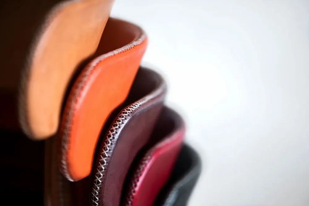 Chairs - Chair Carol covered in leather - SOL & LUNA