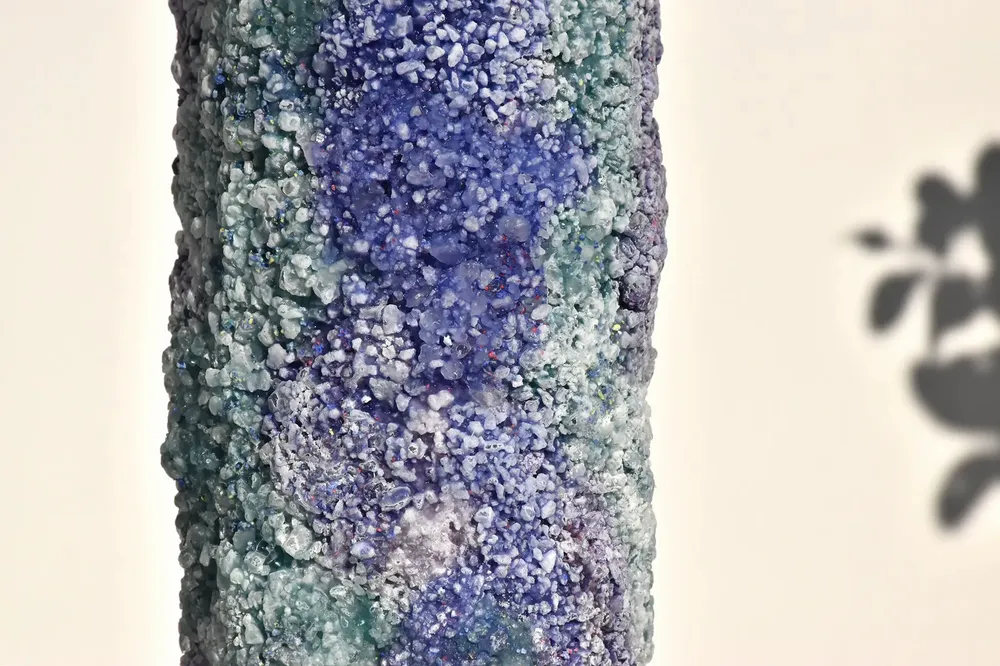 Vases - Silva Mineralis Amethysta Smaragdina — vase sculptural - COKI