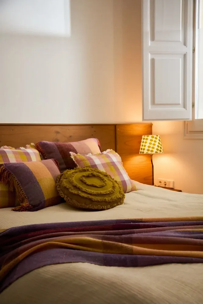 Design carpets - Cushion Araya - CALMA HOUSE