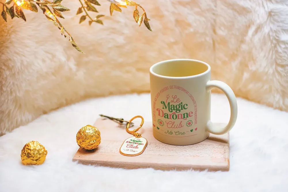 Gifts - Bracelets, pins, keychains, fans and bag mirrors - HIRONDELLES & CIE BY MAISON ROYAL GARDEN