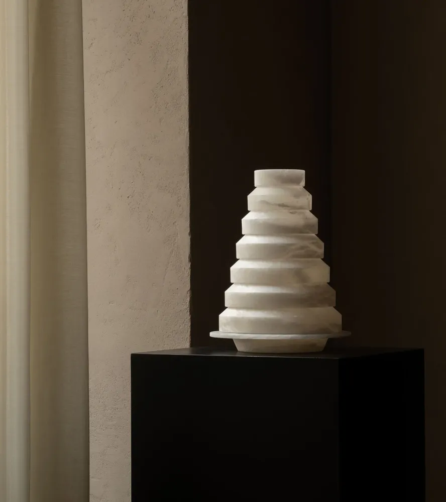 Objets design - collection CONICA / OBSCURÆ - SAMUEL ACCOCEBERRY / OBSCURÆ