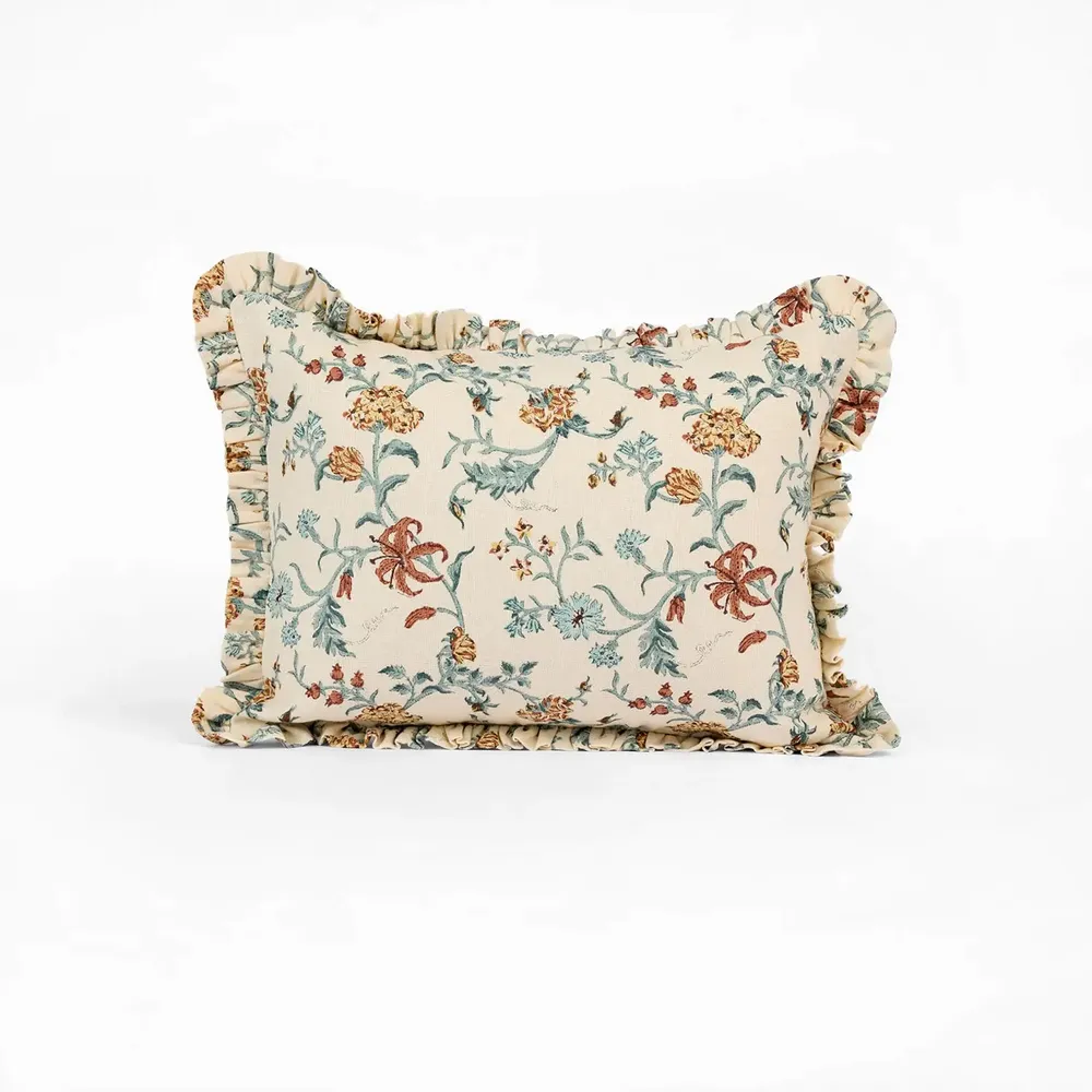 Fabric cushions - HOUSSE DE COUSSIN À VOLANTS IMPRIMÉE AU BLOC - MUSTURD VANA - CRAFT BOAT