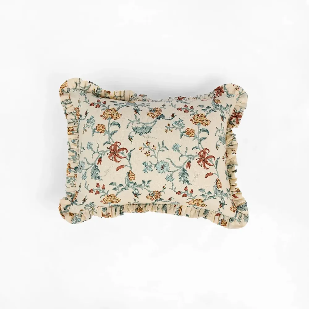 Fabric cushions - HOUSSE DE COUSSIN À VOLANTS IMPRIMÉE AU BLOC - MUSTURD VANA - CRAFT BOAT