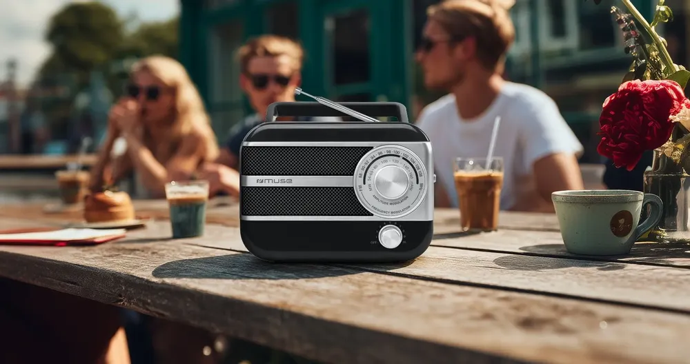 Speakers and radios - RADIOS PORTABLES VINTAGE M-056 - MUSE