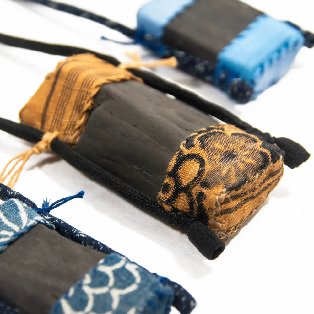 Jewelry - Long necklace KOFU-MINI-EDA - CHARCOAL ESKIMEÏT