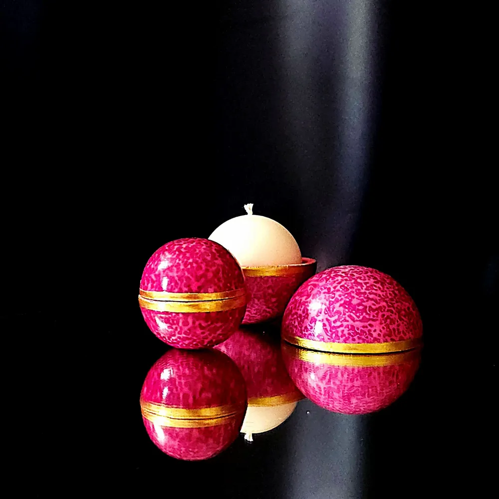 Gifts - Bollywood Rose Musk Globe Candle - PONPON CURIOSITAS