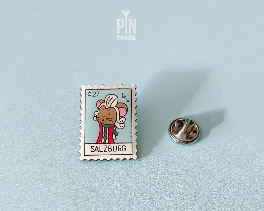 Brooches - Salzburg Mozart Mouse Pin - Playful Cultural Design Accessory - PINTONIK