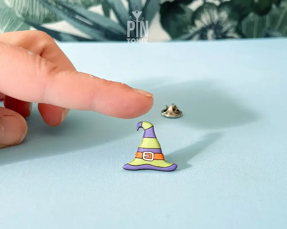Brooches - Witch Hat Pin - Playful Magical Design Accessory - PINTONIK