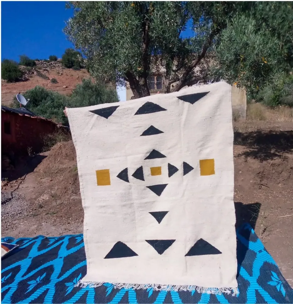Tapis sur-mesure - Kilim berbère marocain - IZDWAN