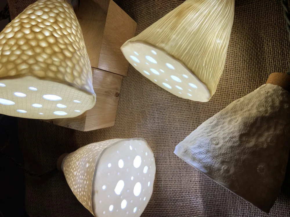 Céramique - LUMINAIRE GRAINE DE LOTUS - CÉRA MISTIKA