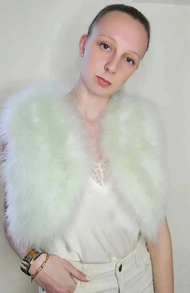 Apparel - Silky feather vest - MARCY PLUMASSIER - FEATHERS