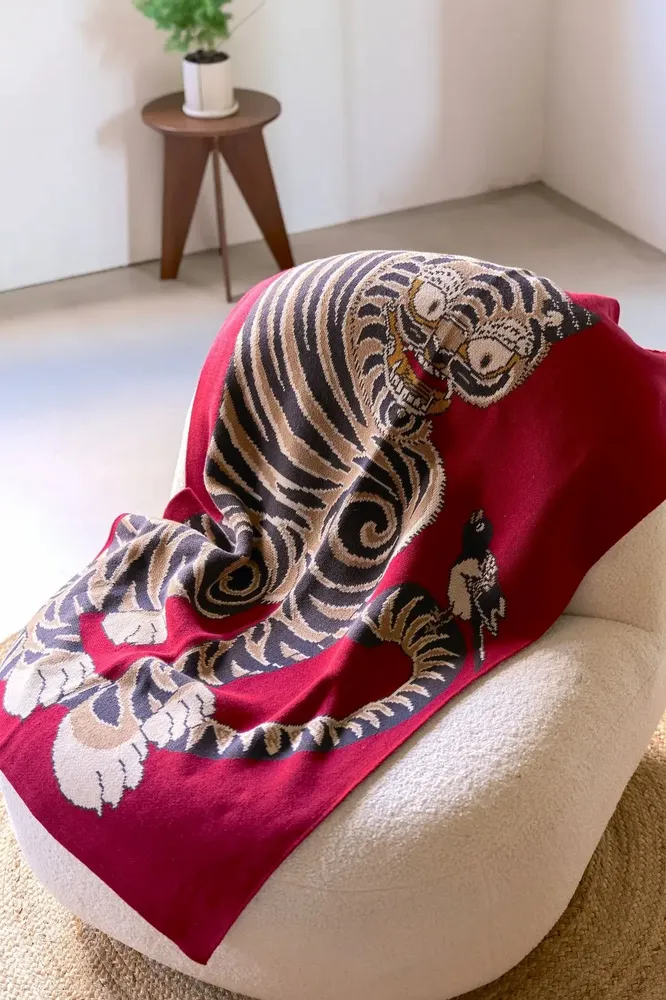 Tissus - Tiger and Magpie(Burgundy) - BON`EE(LIVING ART BRAND)