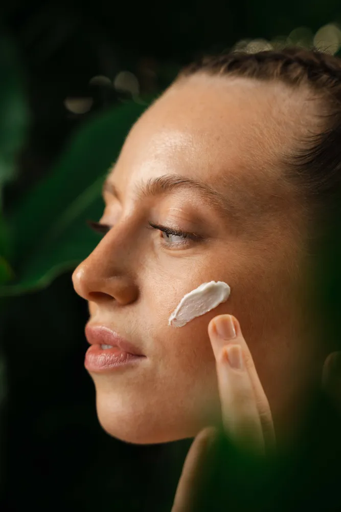 Beauty products - Hyaluronic acid moisturizing cream - CABALE