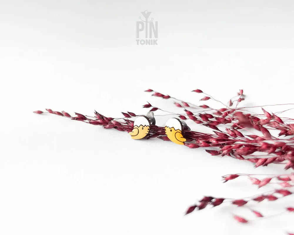 Bijoux - Boucles d'oreilles poussins de Pâques - Petits bijoux de Pâques en bois - PINTONIK