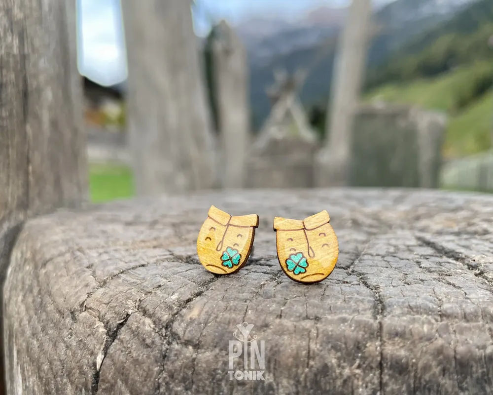 Jewelry - Horseshoe with Four Leaf Clover Earrings - Shamrock Stud Earrings - Good Luck Charm - PINTONIK