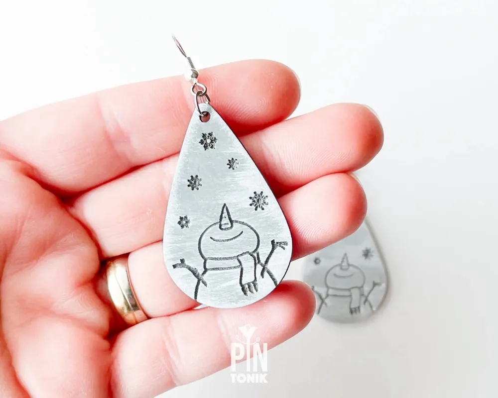 Jewelry - Snowman Earrings - Christmas Jewelry - Fun Snow Man Dangle Earrings - PINTONIK