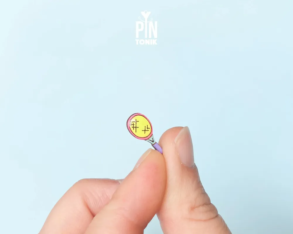 Bijoux - Boucles d'oreilles de tennis dépareillées - Clous d'oreilles raquette et balle - PINTONIK