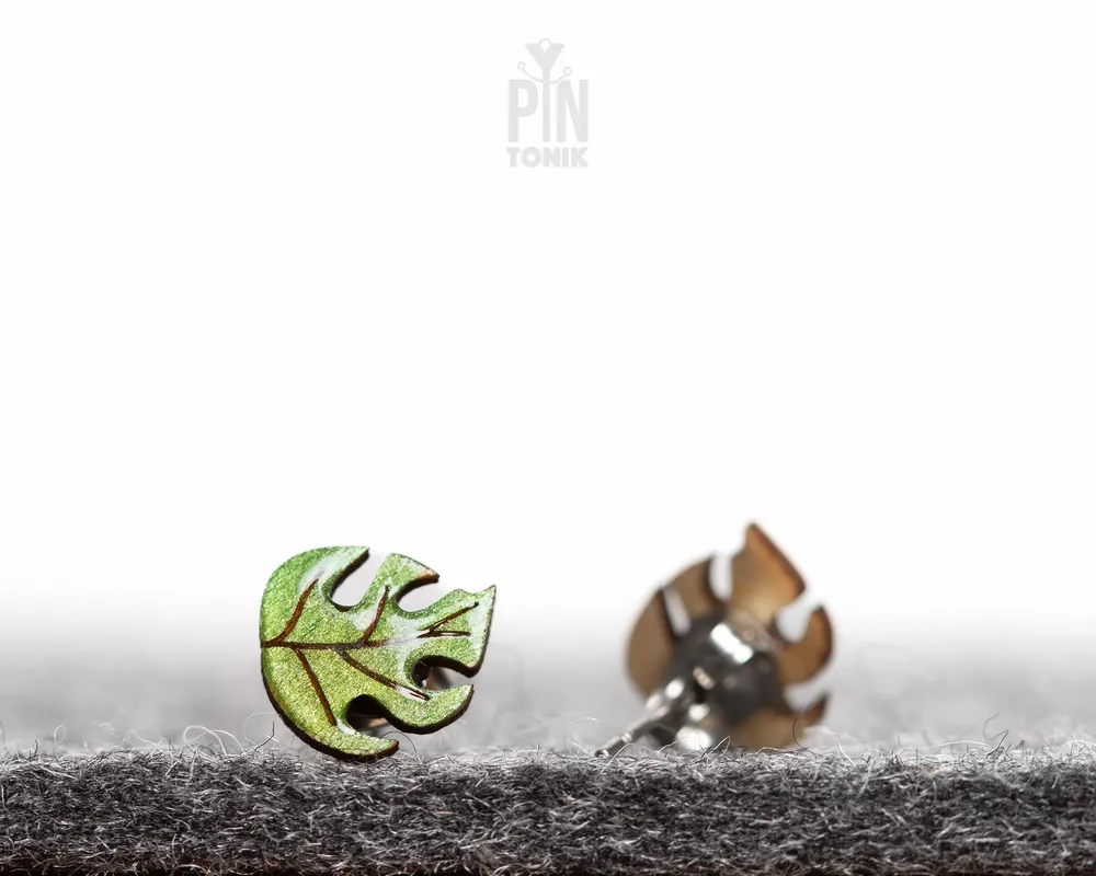 Jewelry - Monstera Stud Earrings - Funny Plant Lover Gift for Mothers Day or Birthday - Monstera Deliciosa - PINTONIK