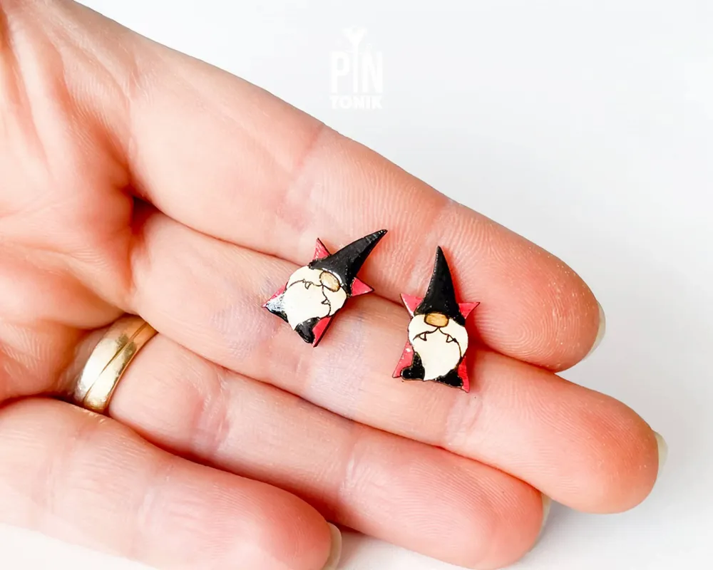 Bijoux - Boucles d'oreilles gnome vampire Dracula - Bijoux gothiques pour Halloween - PINTONIK