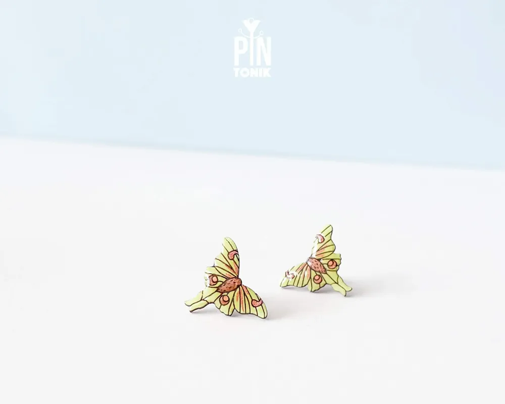Jewelry - Cottagecore Luna Moth Earrings - PINTONIK