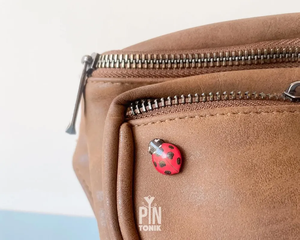 Jewelry - Mini Ladybug Pin - PINTONIK