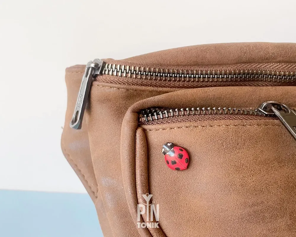 Jewelry - Mini Ladybug Pin - PINTONIK